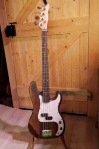 10 Front - Bass Bausatz Style II